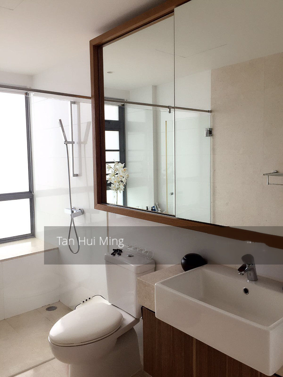 Waterfront Waves (D16), Condominium #137175222